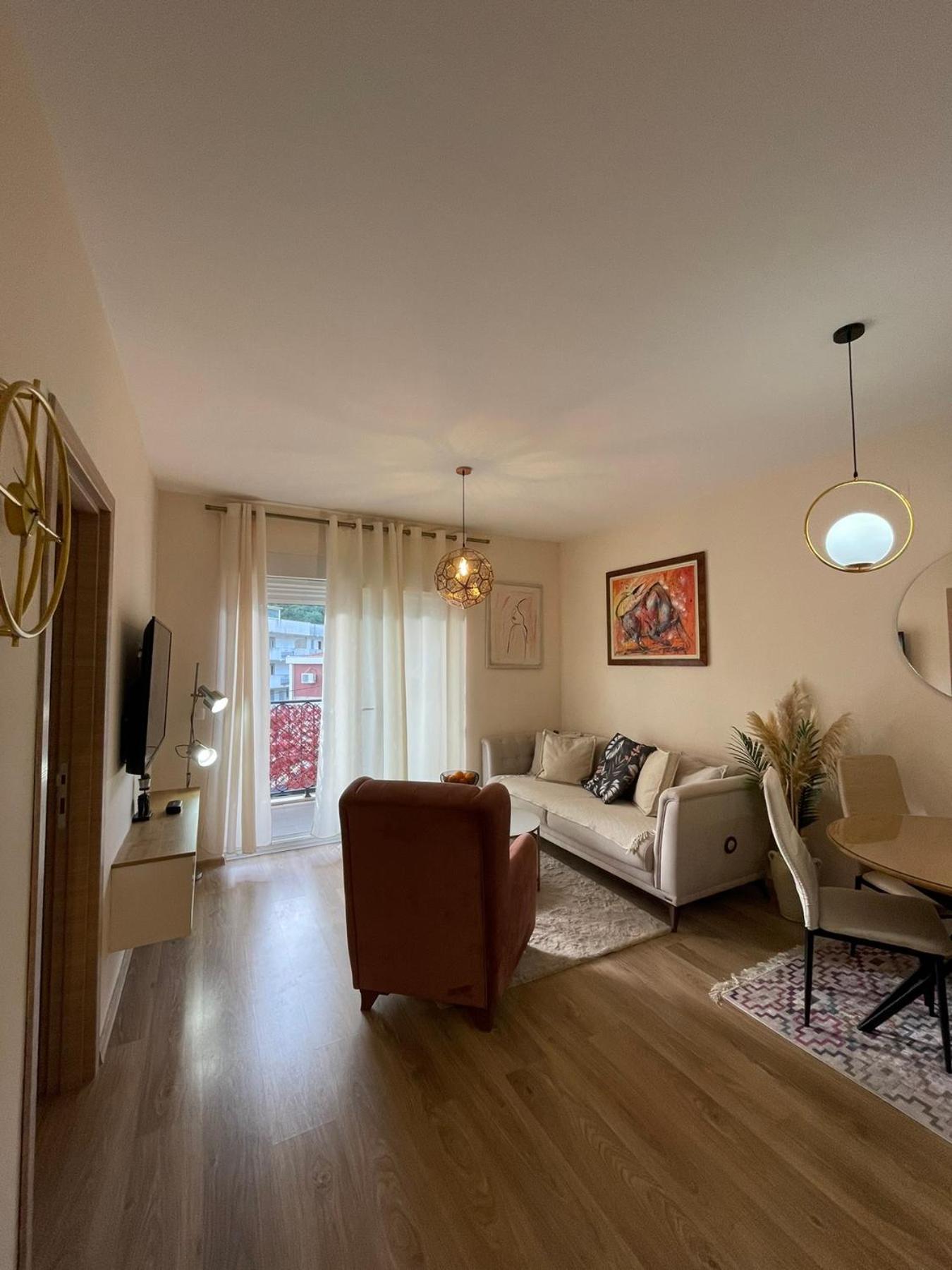 Apartman Montenegrina Budva Zewnętrze zdjęcie
